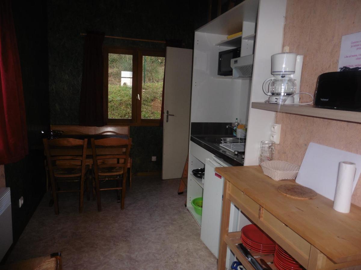 Camping Le Montbartoux Vollore-Ville Екстериор снимка