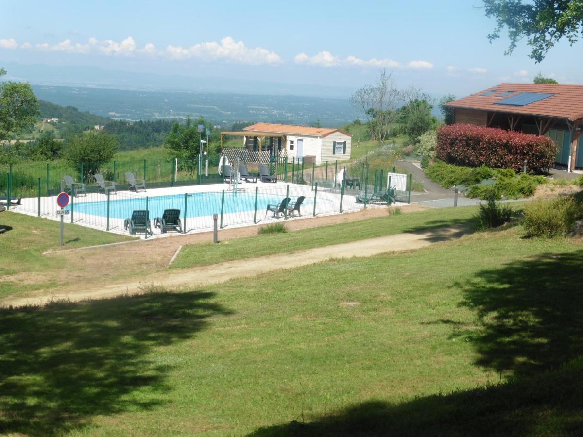 Camping Le Montbartoux Vollore-Ville Екстериор снимка