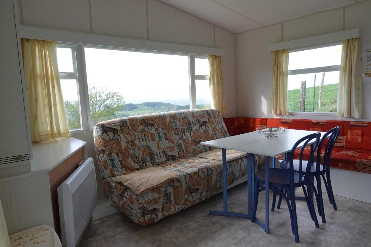 Camping Le Montbartoux Vollore-Ville Екстериор снимка