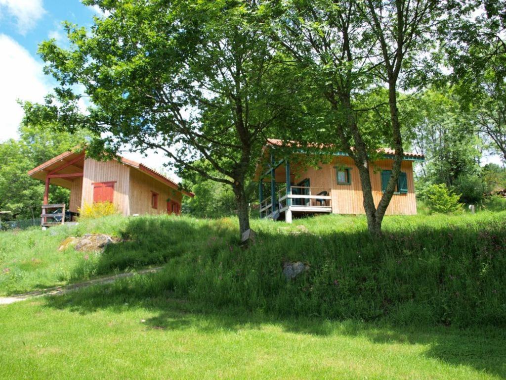 Camping Le Montbartoux Vollore-Ville Екстериор снимка