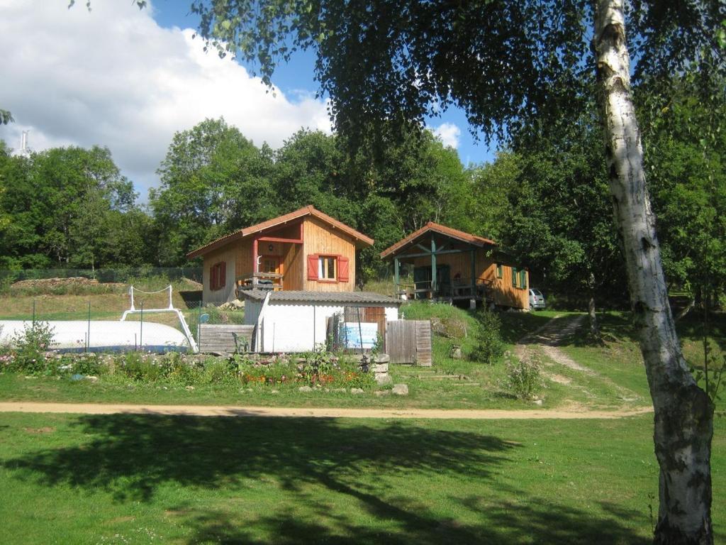 Camping Le Montbartoux Vollore-Ville Екстериор снимка