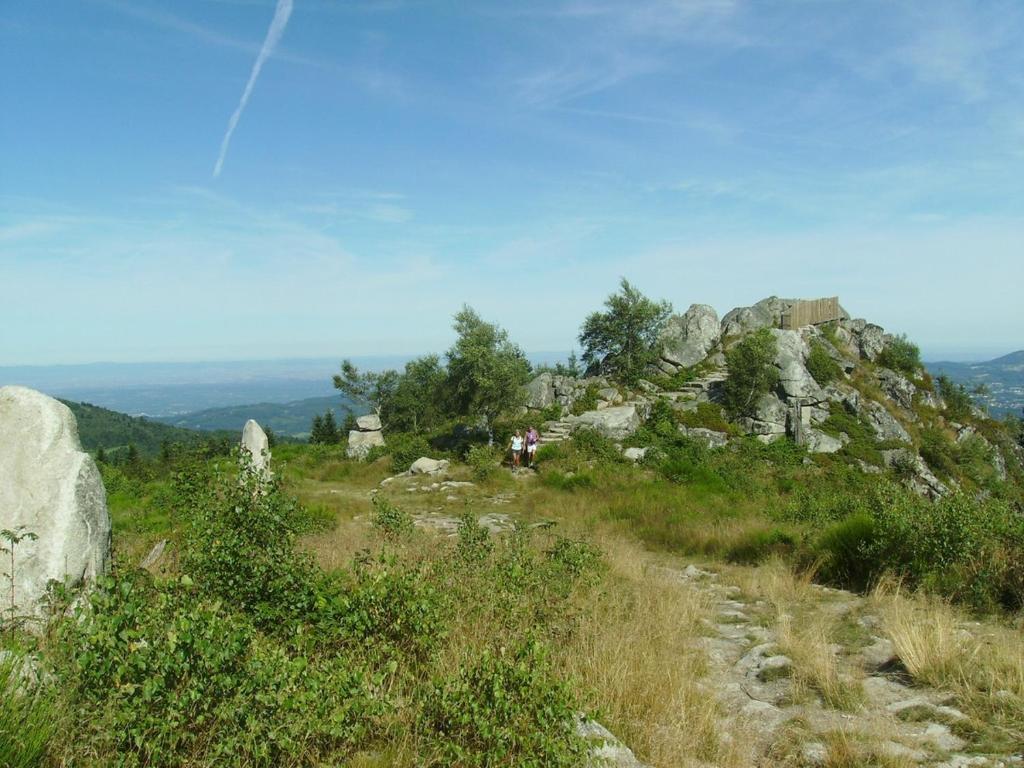 Camping Le Montbartoux Vollore-Ville Екстериор снимка