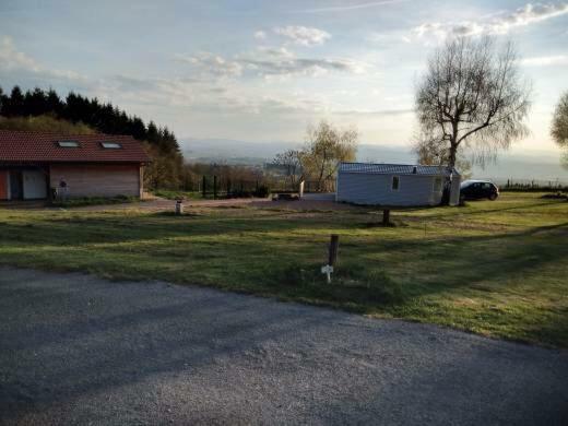 Camping Le Montbartoux Vollore-Ville Екстериор снимка